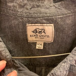 Men’s Ecko button up shirt